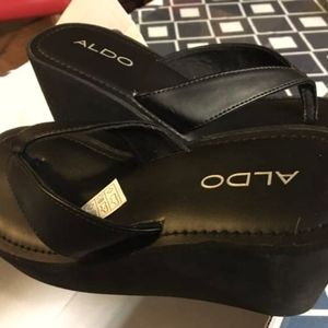 Aldo pleet sandals slippers with heel